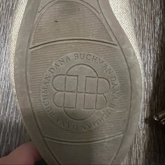 Dana Bushman Metallic Gold Slip-Ons Women's Size 7 Flats - Picture 8 of 10